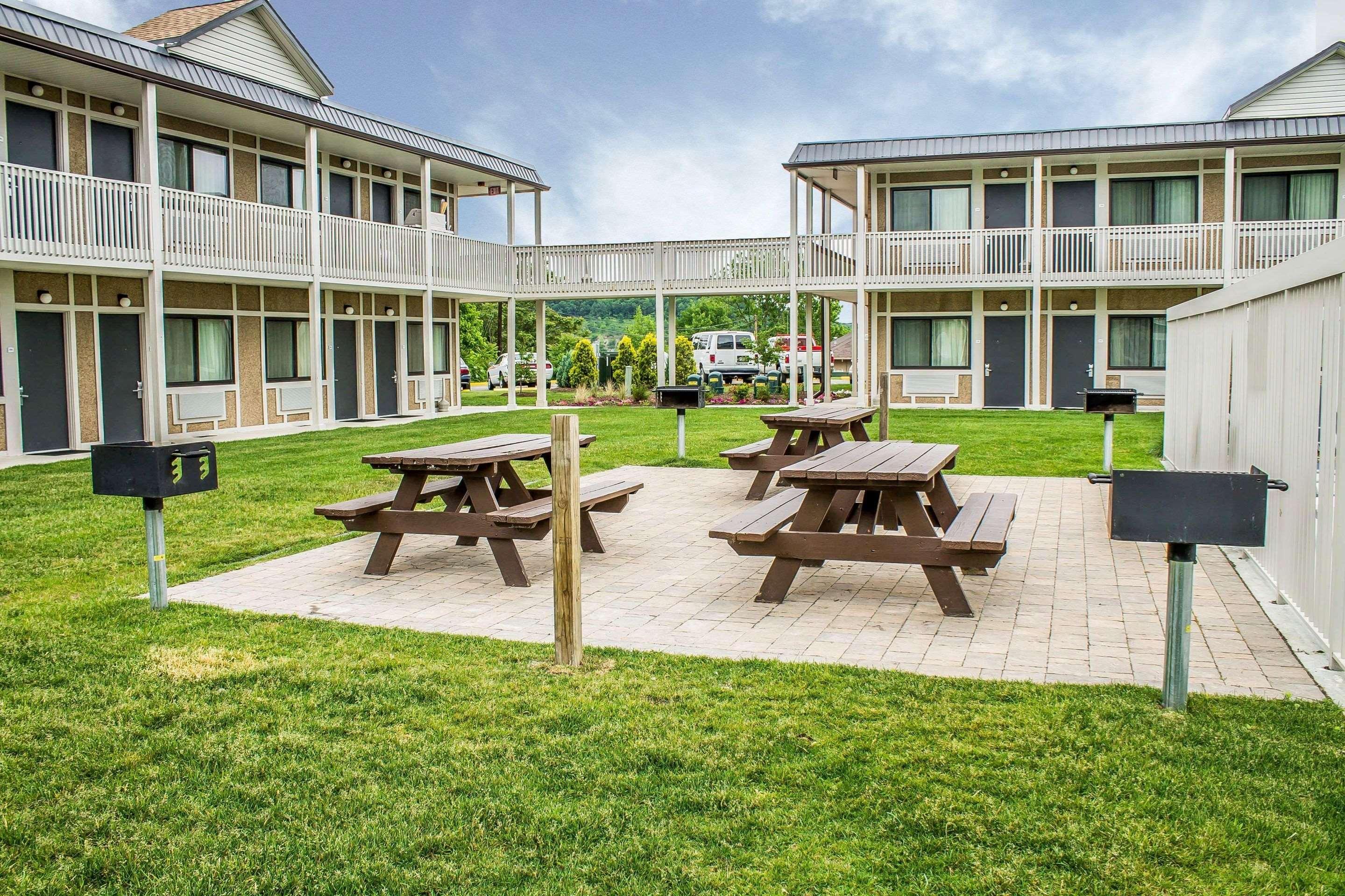 Quality Inn Cambridge Exterior foto