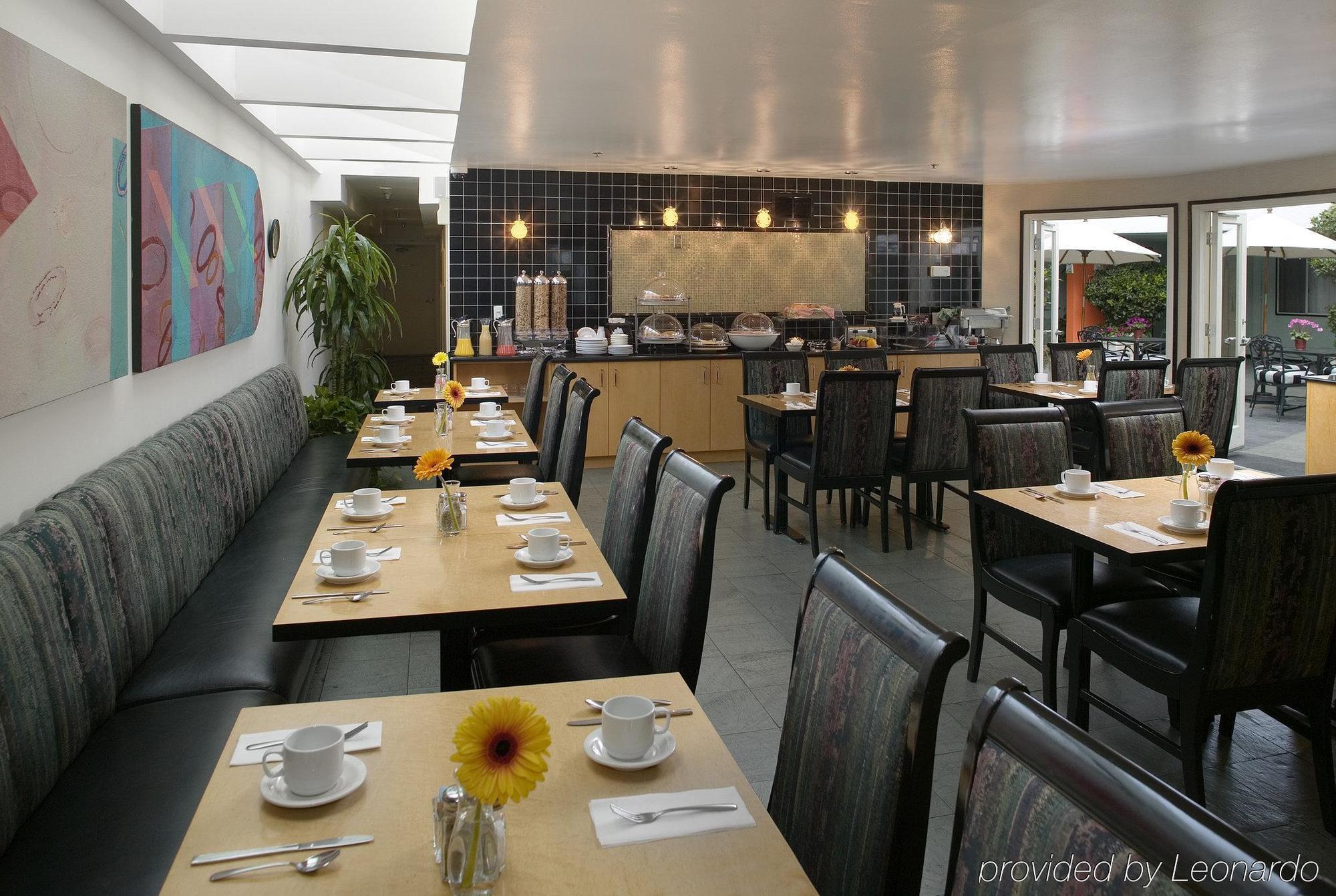 Quality Inn Cambridge Restaurante foto